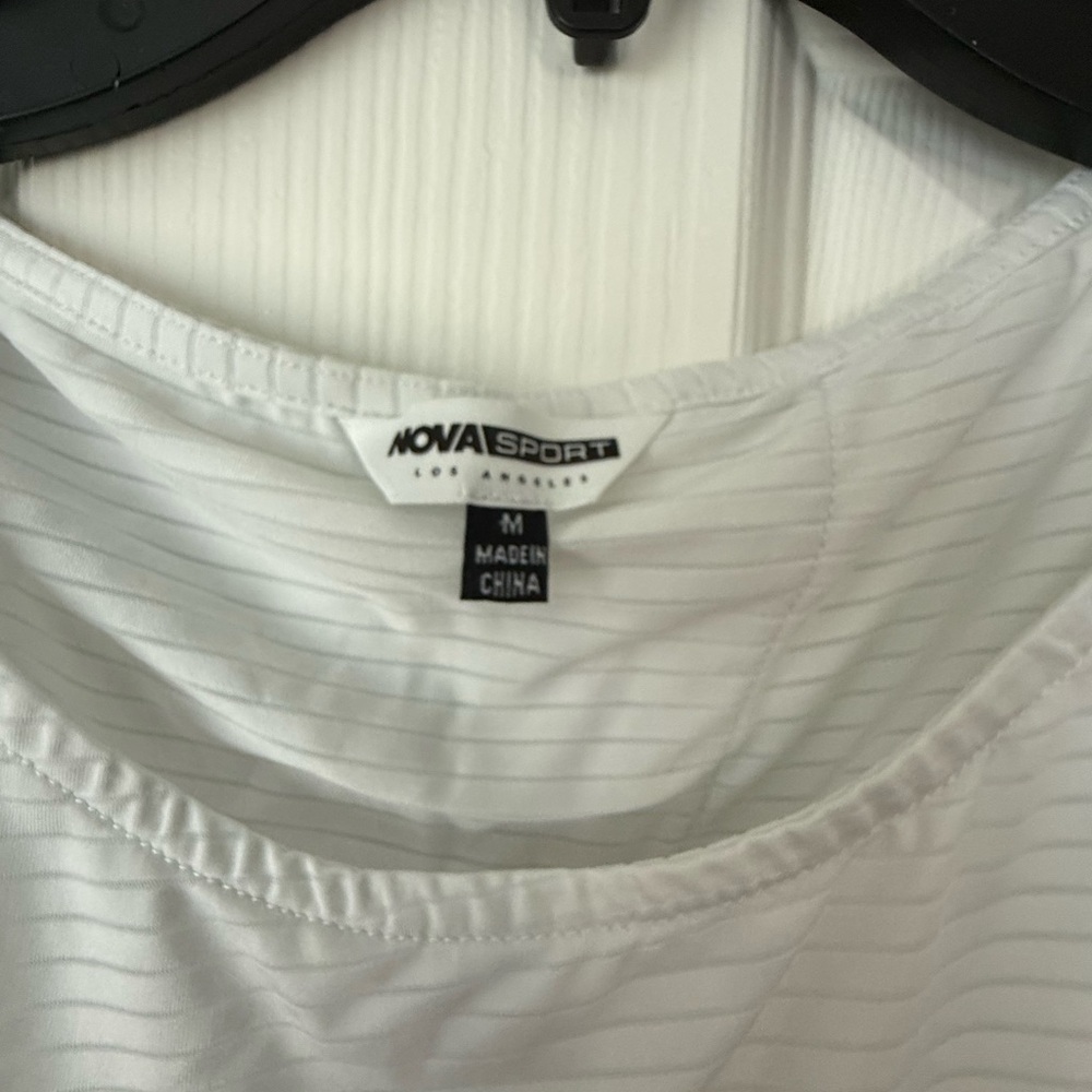 Fashion Nova White Sleeveless Tank Top M - Picture 3 of 3